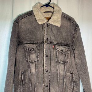 LEVI'S PREMIUM STONEWASHED SHERPA LINED DENIM JACKET SIZE MENS MEDIUM